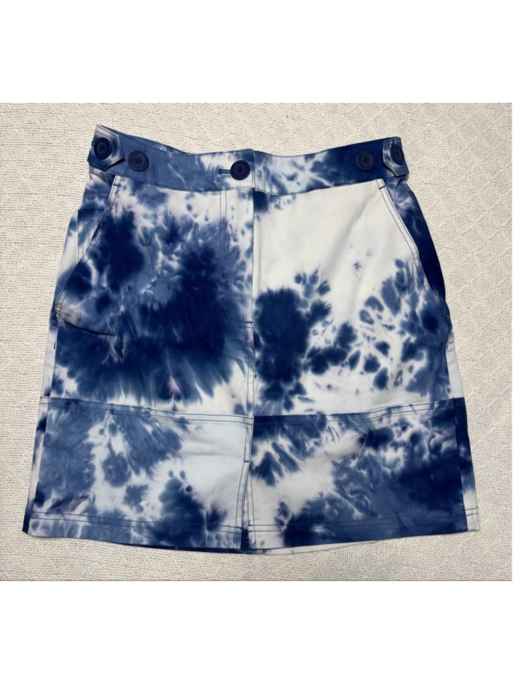 ‼️🙌‼️NWT Wildfang Essential Cotton Blue & White Tie Dye Mini Skirt Size Small - Picture 2 of 6